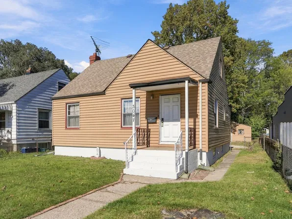 3047 165th St, Hammond, IN 46323