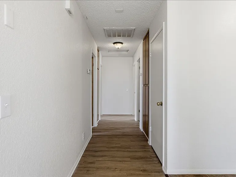 6851 Quail Spring Ave — Photo 25