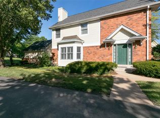 2471 Clayborn Dr, Chesterfield, MO 63017