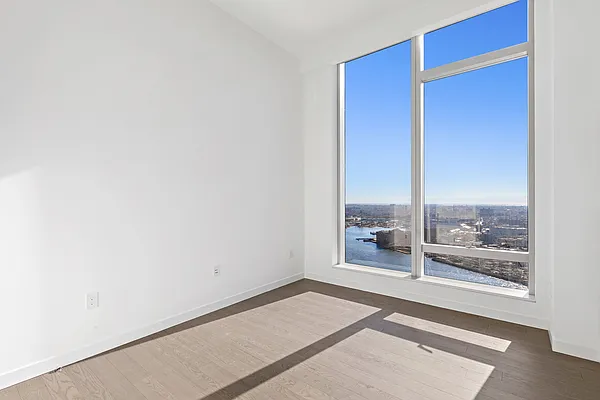 Rented by Nest Seekers International | media 87