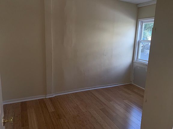 5th image of 65 Saratoga Ave APT 1