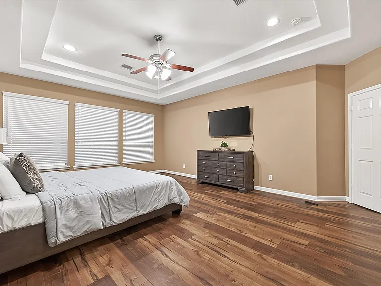 21103 Falcon Creek Ct — Photo 25