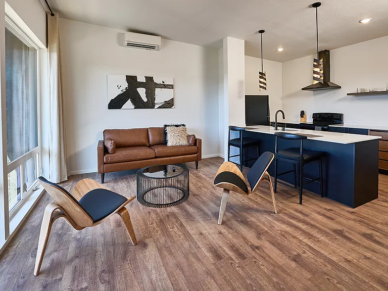 119 W Jewett Blvd #18 — Photo 2