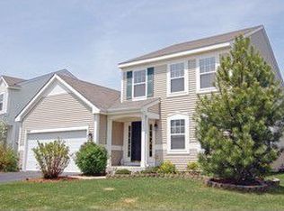 1946 Marsh Meadow Ln, Round Lake, IL 60073