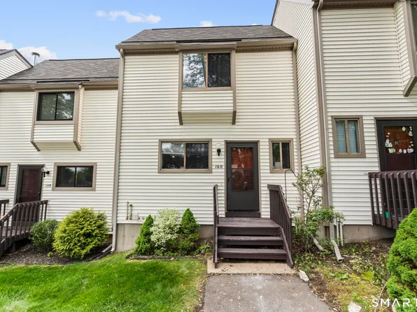 160 Sterling Village #160, Meriden, CT 06450