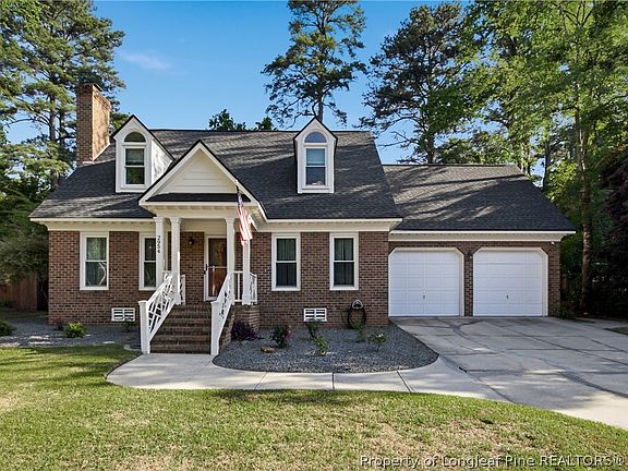 2nd image of 2954 Delaware Dr
