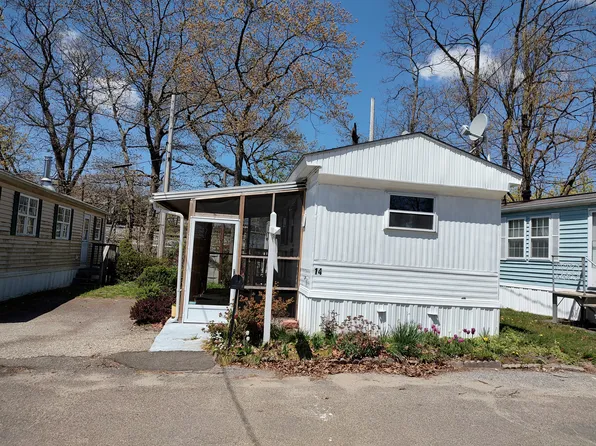14 Horseshoe Drive, Shelton, CT 06484