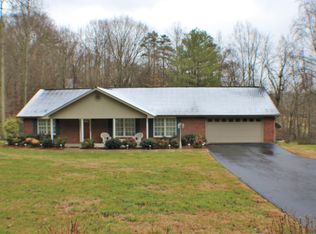 334 Greentree Dr, Blountville, TN 37617