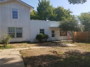 2815 Yucca Ave, Fort Worth, TX 76111