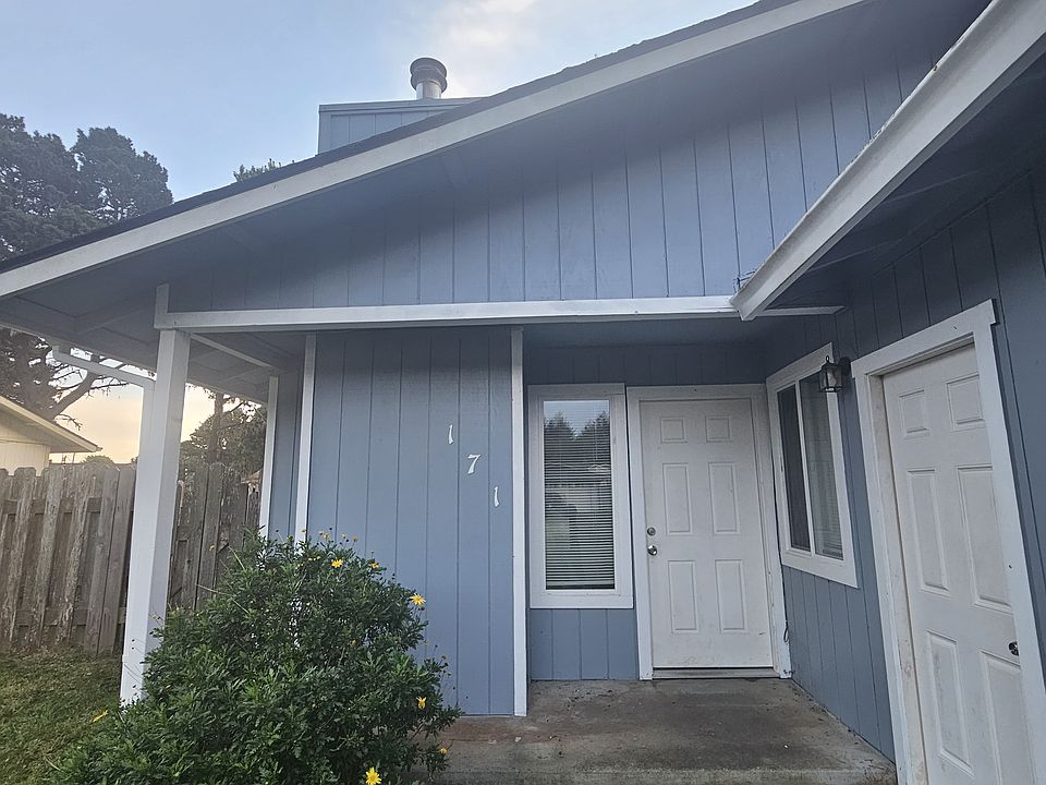 1st image of 171 Breakwater Dr