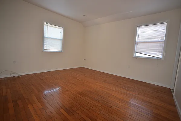 Rented by Corcoran | media 16