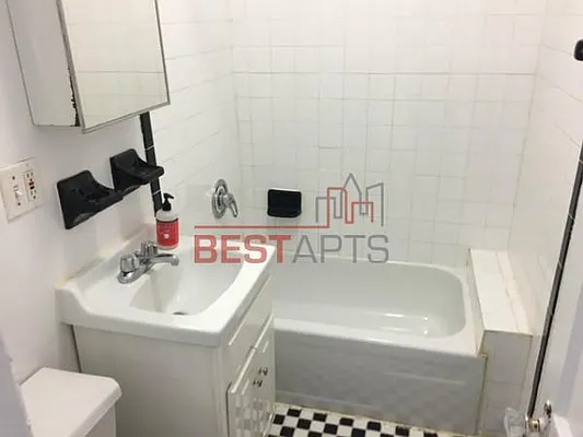 Rented by Best Apartments North Inc | media 18