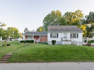 405 Williams St, De Soto, MO 63020