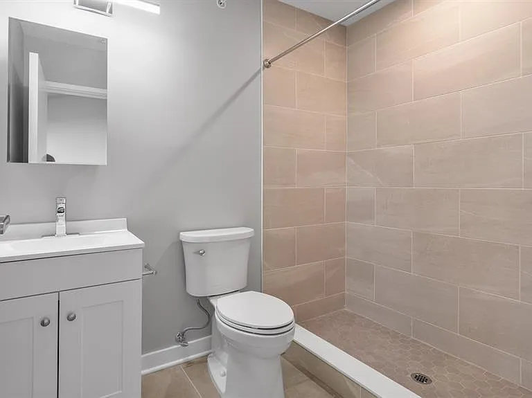 475 Communipaw Ave #207 — Photo 20
