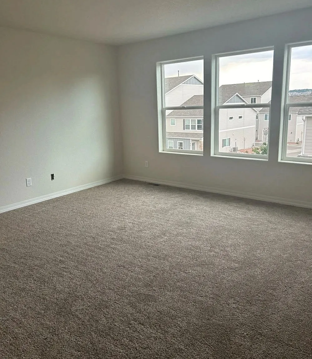 3 bed, 1773 sqft, $2,600 — Photo 4