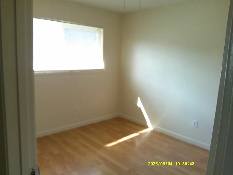 739 E Hazelton Ave #12
