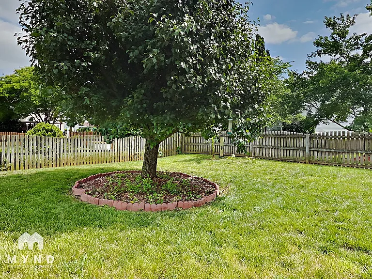 9738 Woodend Ct — Photo 43