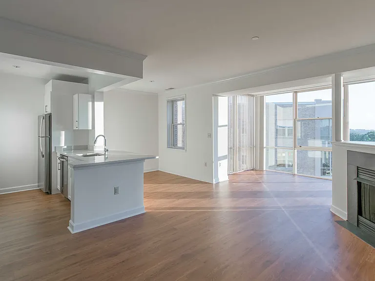 Living Room with Gas Fireplace