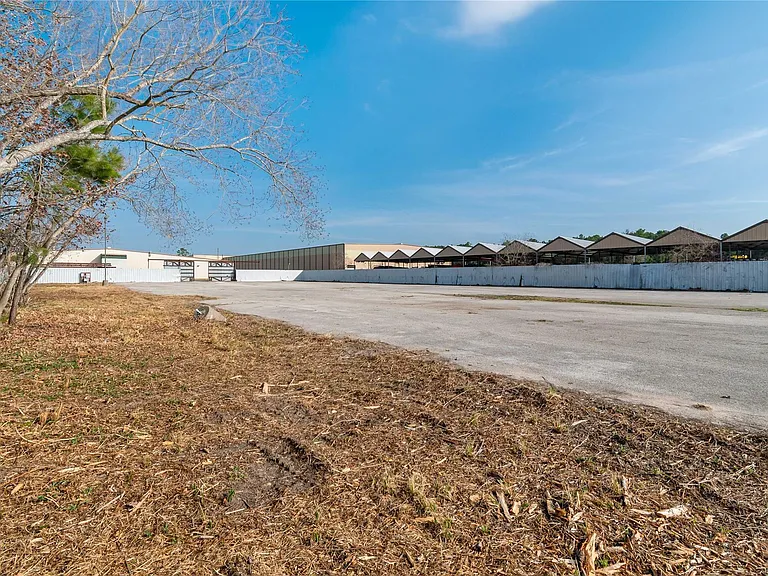 18919 Aldine Westfield Rd — Photo 4