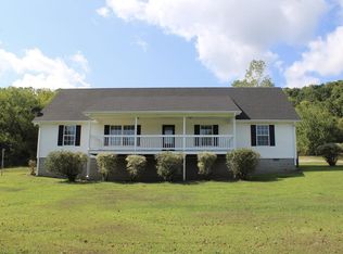 121 Lock Seven Ln, Carthage, TN 37030