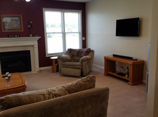 427 Glenview Ln, Greencastle, IN 46135
