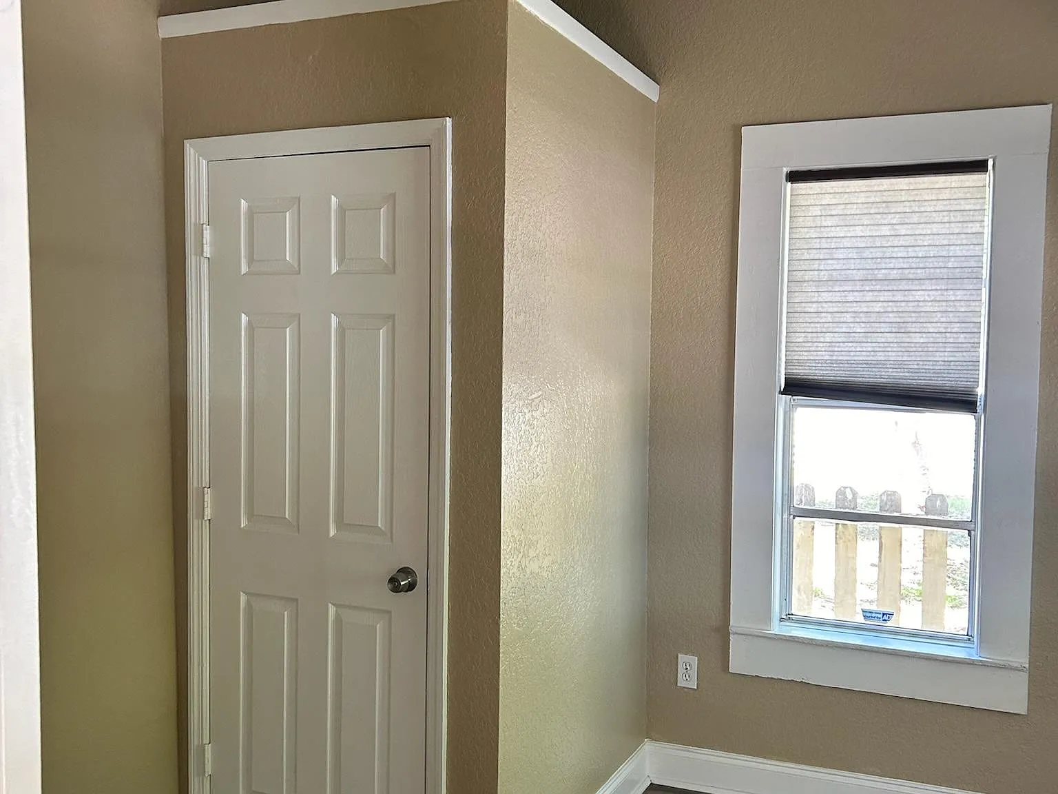 2 bed, 750 sqft, $1,500 — Photo 4