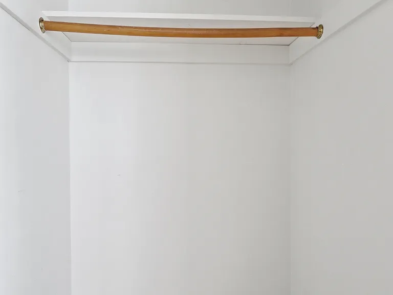 6237 Benneville St #1 — Photo 25