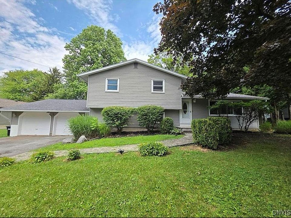 1st image of 4945 Glen Robin Dr