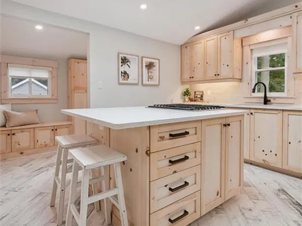 183 Elizabeth St, Guelph, ON N1E 2X5