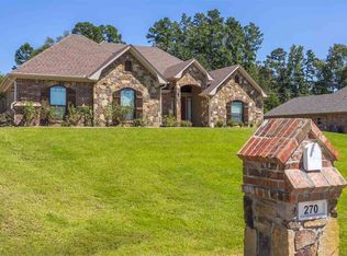 270 Towering Oaks Mdws, Longview, TX 75602