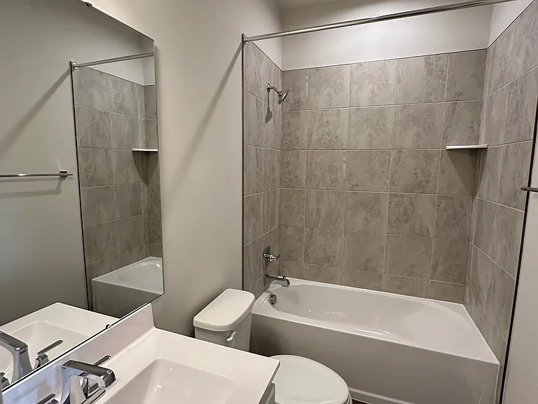 418 Big Woods Dr — Photo 10