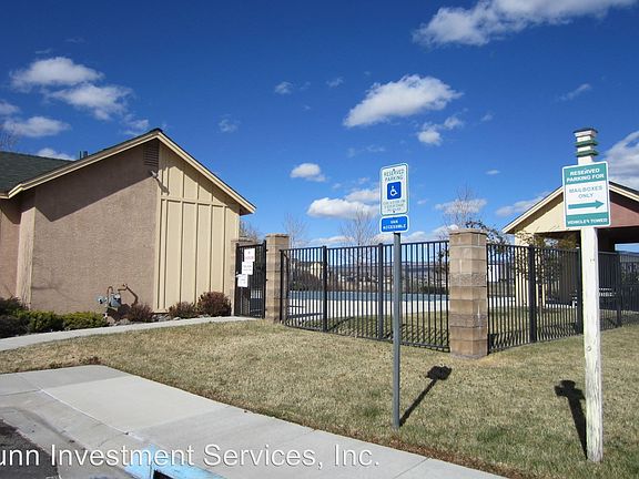 4th image of 5593 Churchill Green Dr