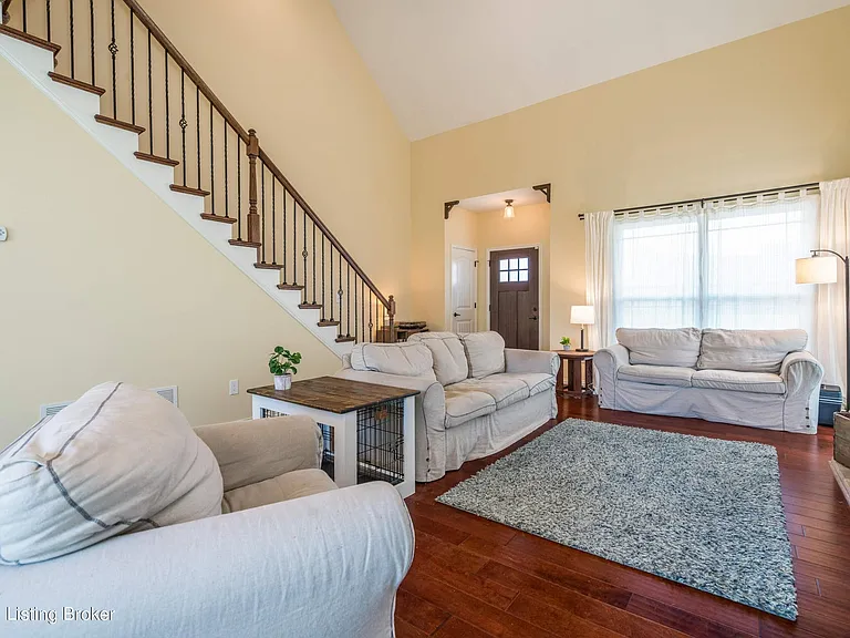4007 Emerald Spring Pl — Photo 6