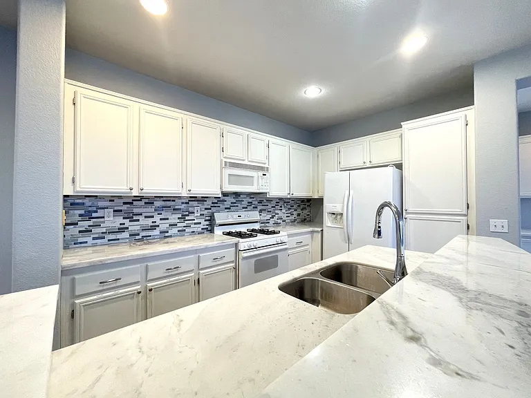 10964 Ivy Hill Dr #3 — Photo 9