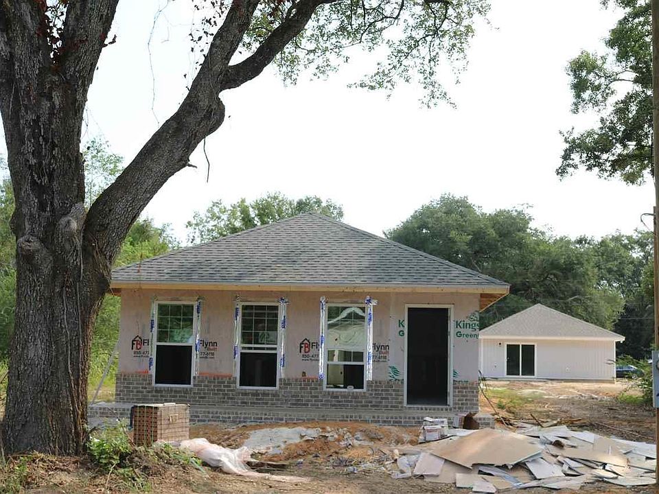 1st image of 8426 Rose Ave