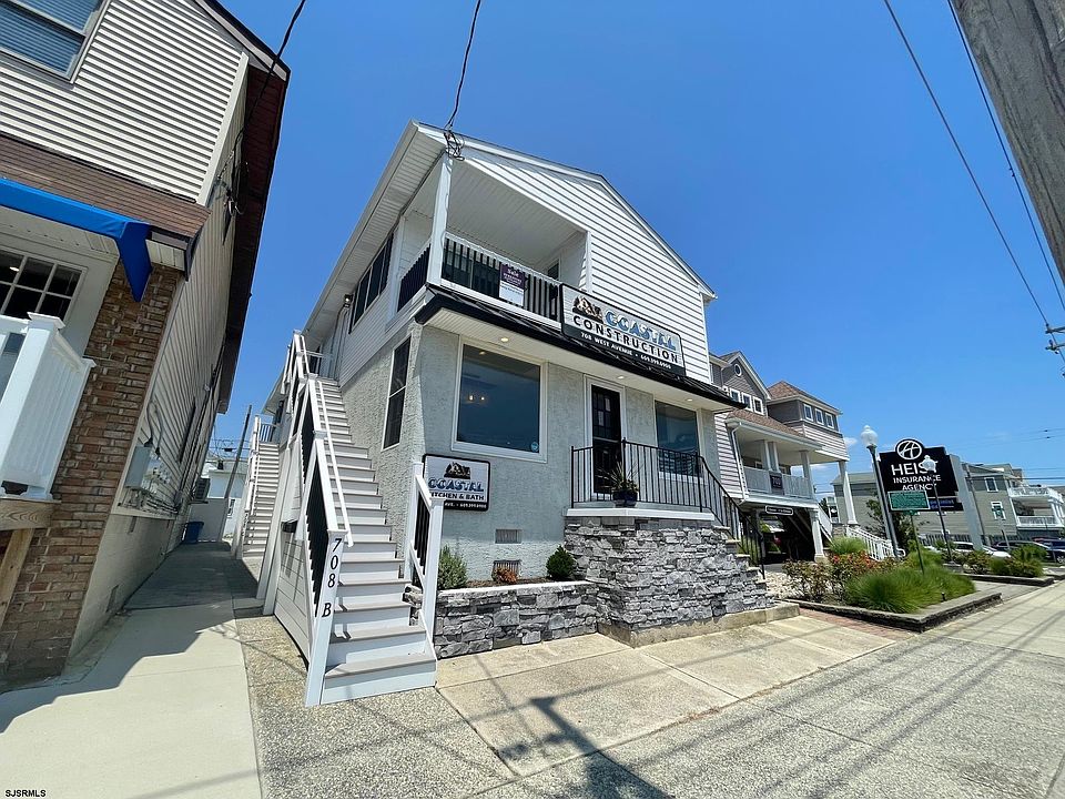 1st image of 708 West Ave Unit B