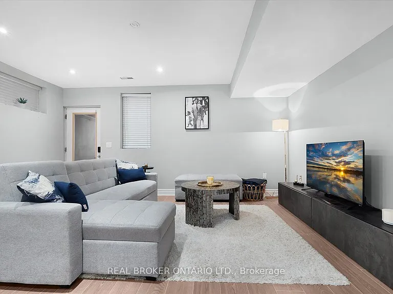 25A Mystic Ave — Photo 2