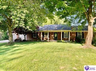 806 Freeman Lake Rd, Elizabethtown, KY 42701