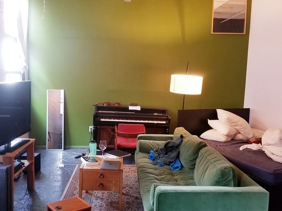 1st image of 304 Meserole St APT 3E