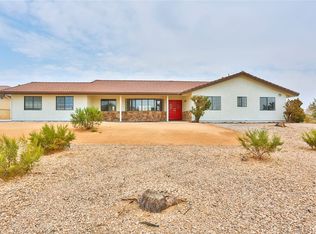 16519 Kalo Rd, Apple Valley, CA 92307