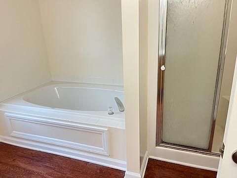 4th image of 3417 Malvern Dr