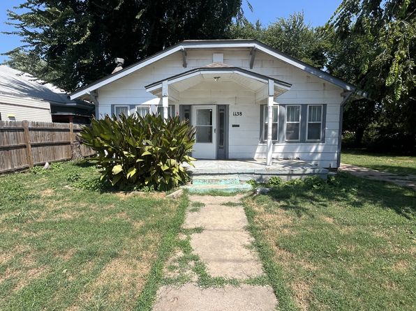 1138 N Lottie Ave