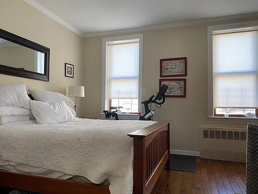 Rented by David Francis New York LLC | media 30