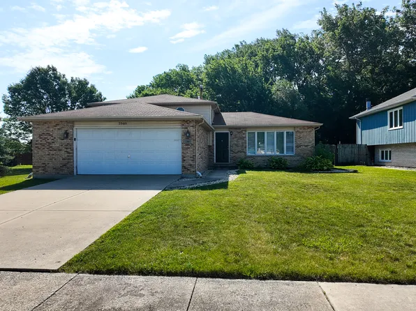 25601 S Linden Ave, Monee, IL 60449