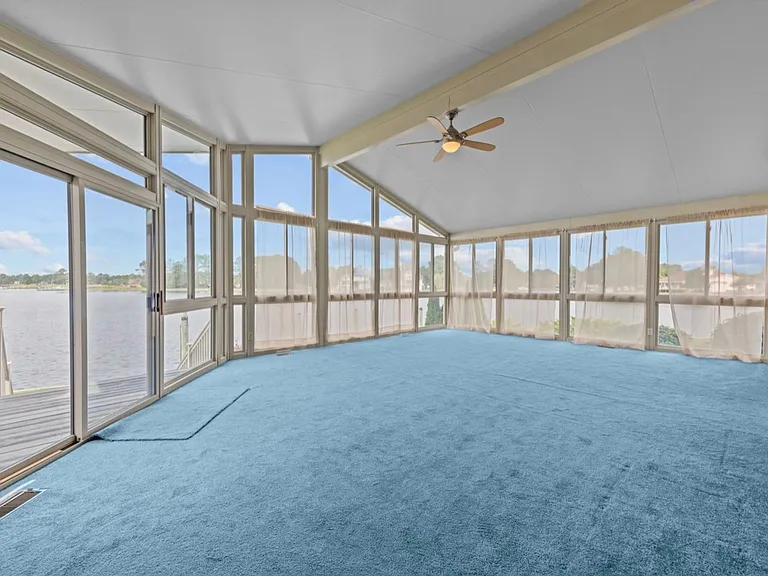 6012 Cardinal Dr — Photo 17