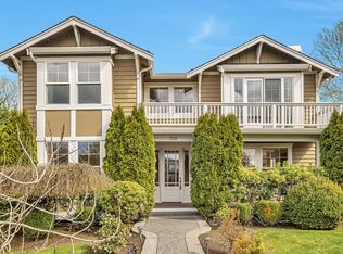 704 16th Ave W, Kirkland, WA 98033