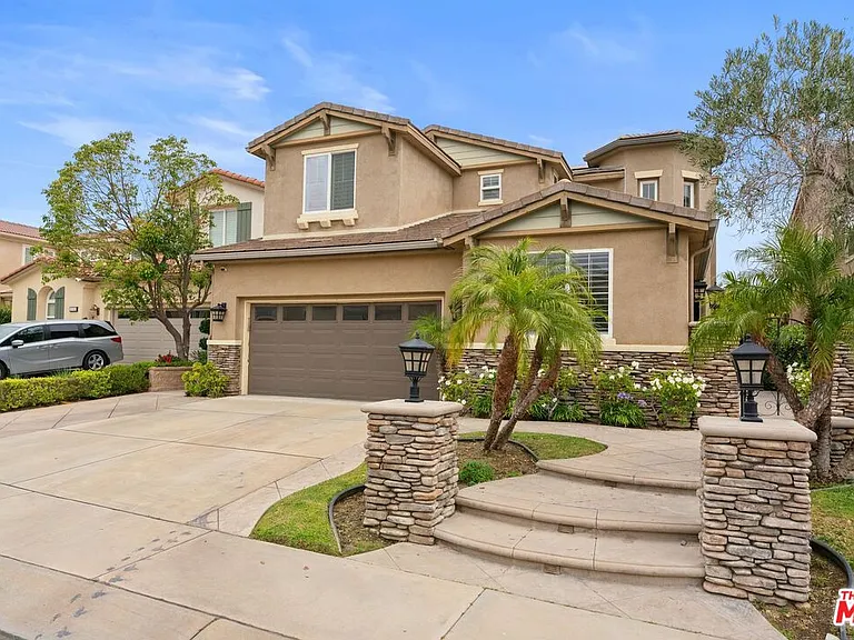 11564 Apulia Ct — Photo 4