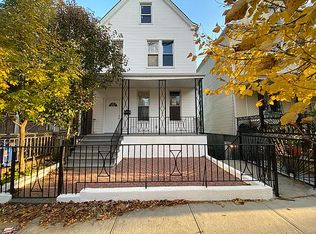 68 Sunnyside Ave #1, Brooklyn, NY 11207