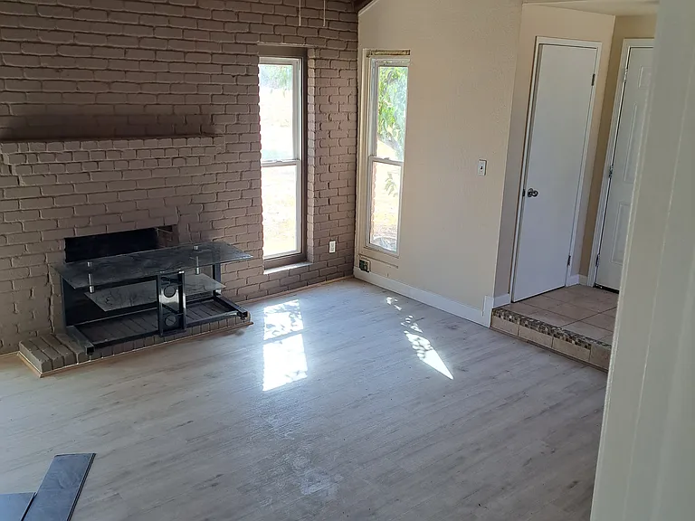 9601 Elk Grove Blvd — Photo 2
