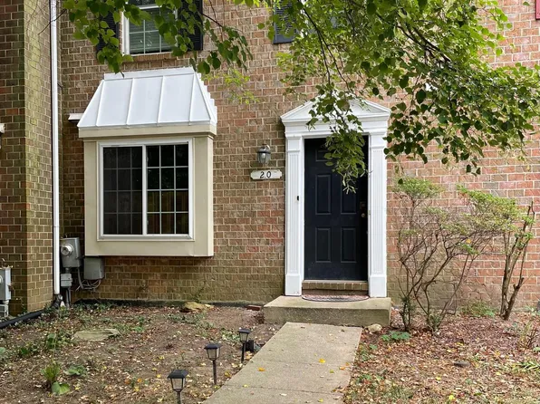 20 Hamlet Dr, Owings Mills, MD 21117